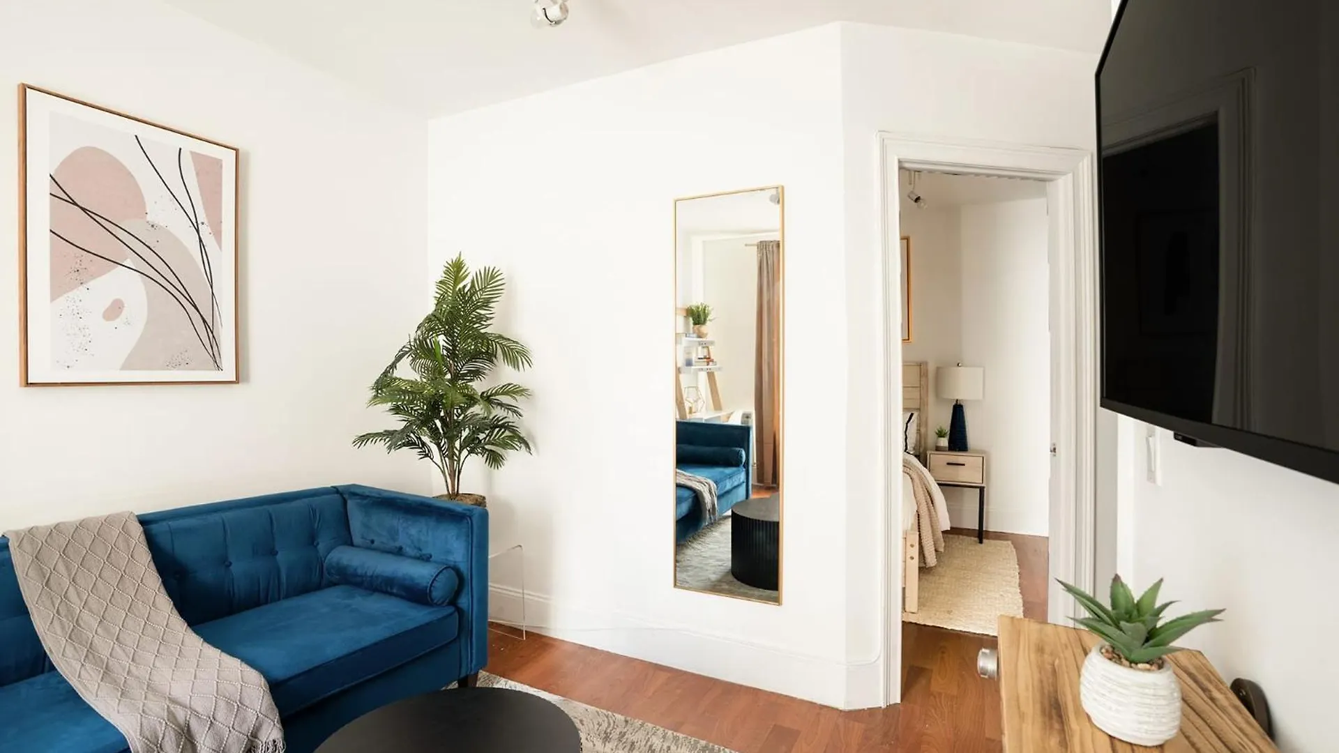 Apartment 69-4D Trendy Lower East Side 1B Brand New New York